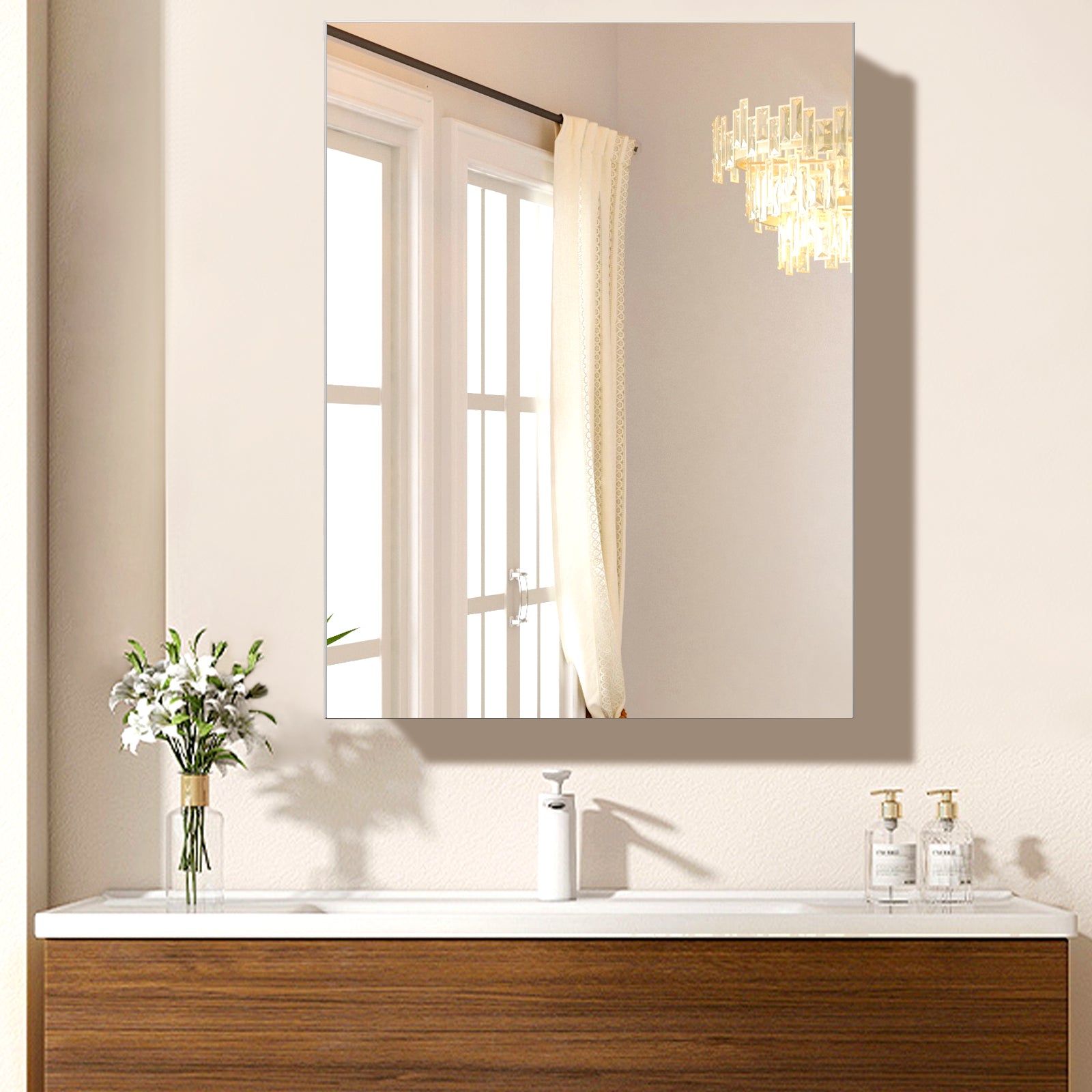 Bathroom medicine cabinet with mirror